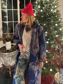 Holiday • Krop Iconic Trench in Blue Sapphire
